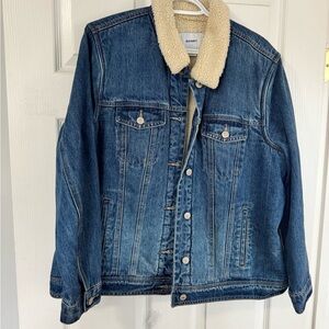 Old Navy Cream Sherpa Denim Jacket
